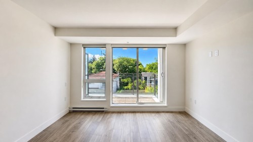 308-630 Broadway E, Vancouver, BC 