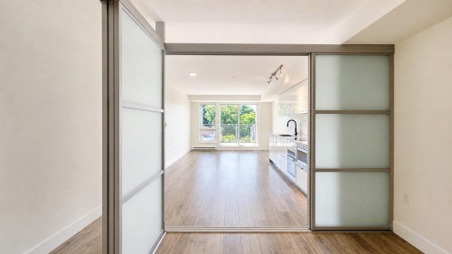 308-630 Broadway E, Vancouver, BC 