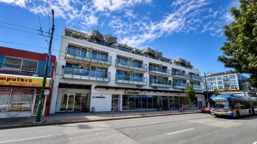 308-630 Broadway E, Vancouver, BC 