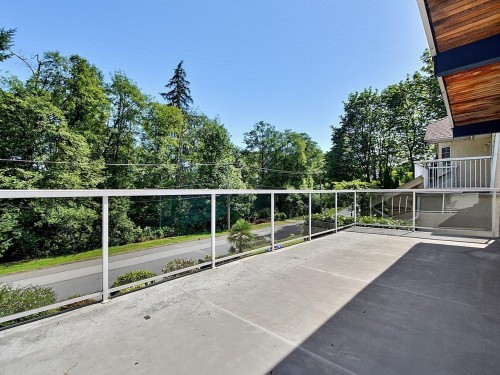 1106 Heywood Street, North Vancouver, BC 