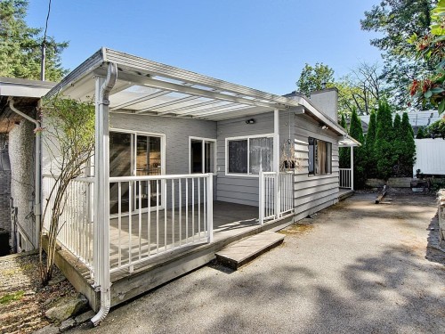 1106 Heywood Street, North Vancouver, BC 