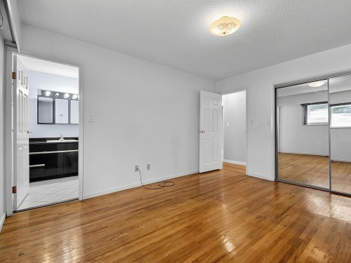 1106 Heywood Street, North Vancouver, BC 