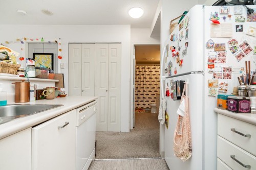 906-3438 Vanness Avenue, Vancouver, BC 