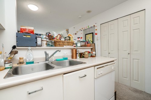 906-3438 Vanness Avenue, Vancouver, BC 