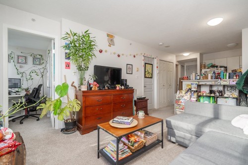 906-3438 Vanness Avenue, Vancouver, BC 