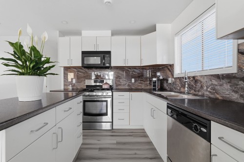 2342 Kelly Avenue, Port Coquitlam, BC 