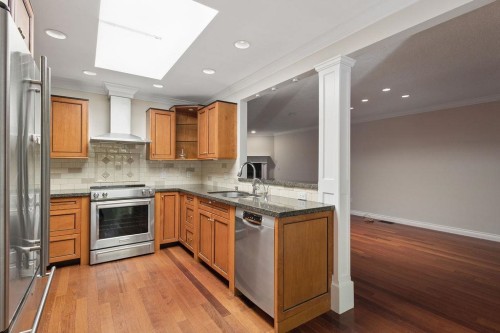 6597 Pinehurst Drive, Vancouver, BC 