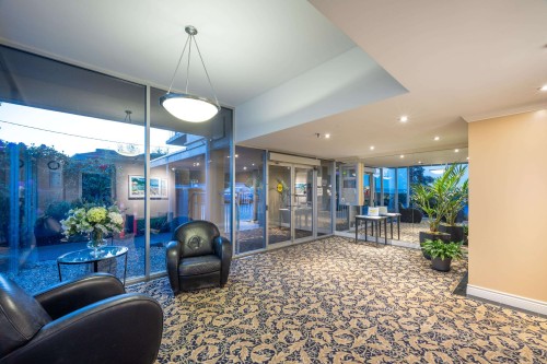 301-150 24Th Street, West Vancouver, BC 