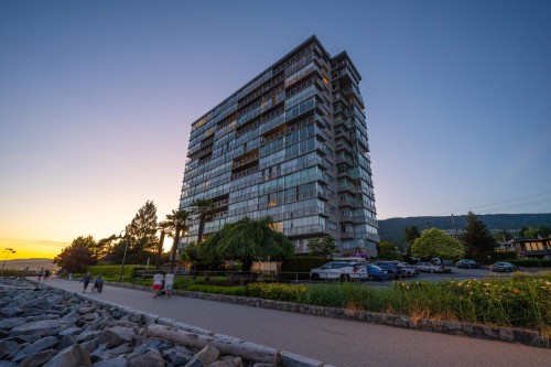 301-150 24Th Street, West Vancouver, BC 