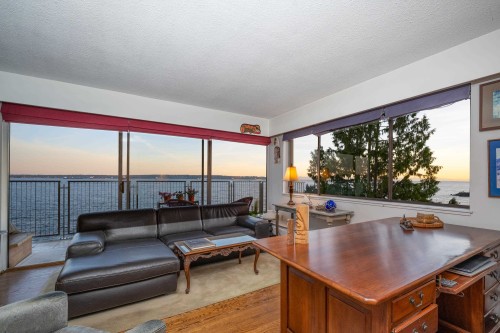 301-150 24Th Street, West Vancouver, BC 