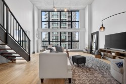 1102-1238 Seymour Street  Vancouver, BC V6B 6J3