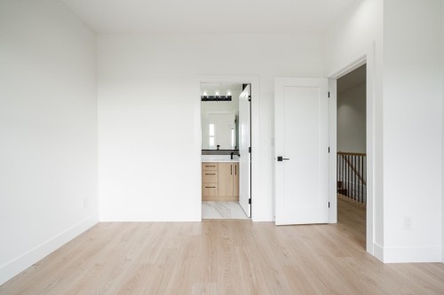 102-957 Edgar Avenue, Coquitlam, BC 