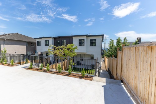102-957 Edgar Avenue, Coquitlam, BC 