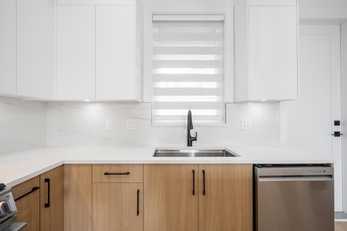 102-957 Edgar Avenue, Coquitlam, BC 
