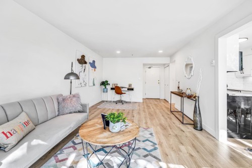 105-7700 Gilbert Road, Richmond, BC 