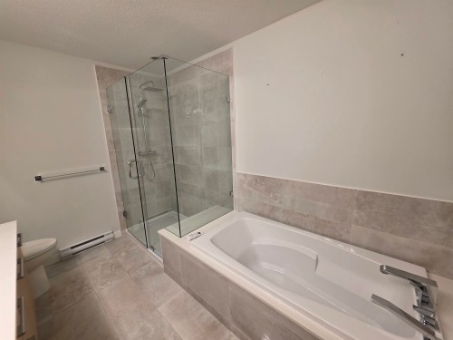 59-5311 Admiral Way, Delta, BC - Indoor Photo Showing Bathroom