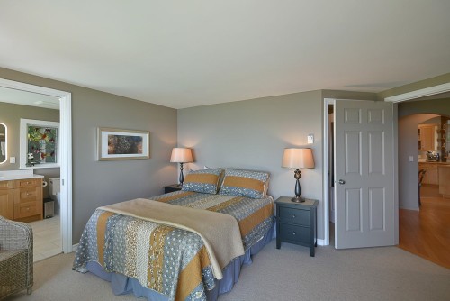 7647 Eureka Place, Halfmoon Bay, BC 