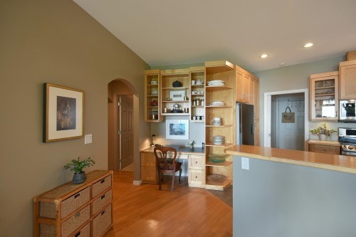 7647 Eureka Place, Halfmoon Bay, BC 