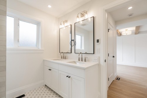 5411 Crescent Drive, Delta, BC 
