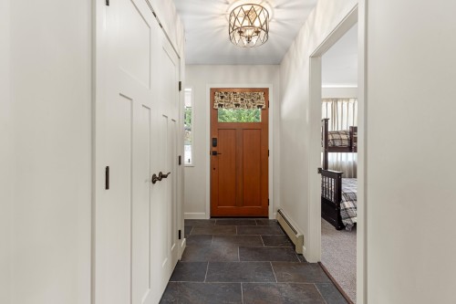 6266 Eagle Drive, Whistler, BC - Indoor Photo Showing Other Room