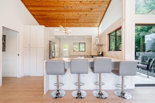 4643 Port View Place, West Vancouver, BC 