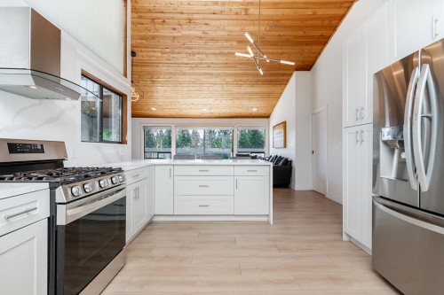 4643 Port View Place, West Vancouver, BC 