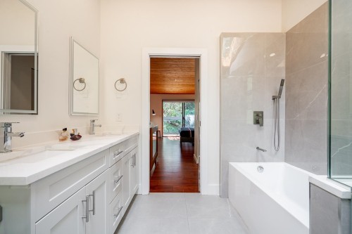4643 Port View Place, West Vancouver, BC 