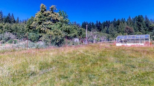 6104 Mason Road, Sechelt, BC 