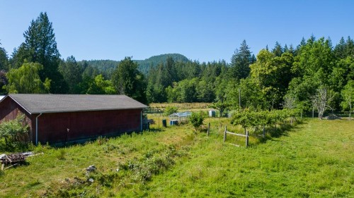 6104 Mason Road, Sechelt, BC 