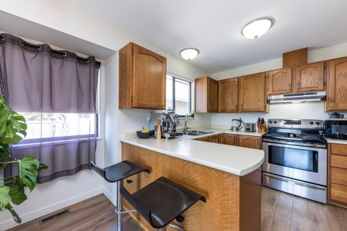 239 20Th Street E, North Vancouver, BC 