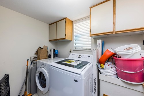239 20Th Street E, North Vancouver, BC 