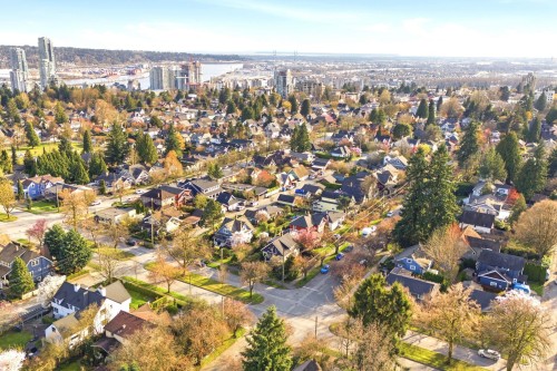 416 Second Street, New Westminster, BC 