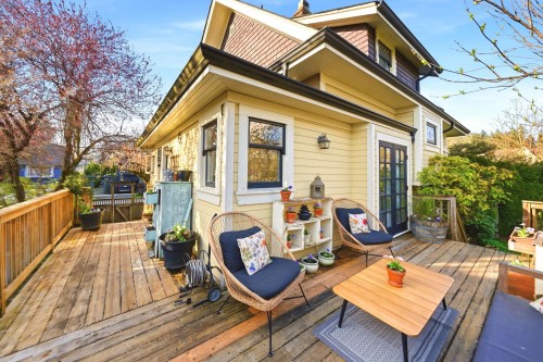 416 Second Street, New Westminster, BC 