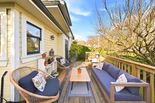 416 Second Street, New Westminster, BC 