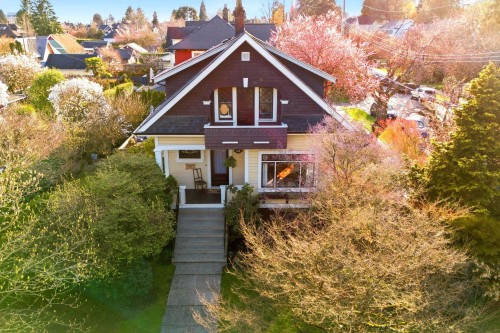 416 Second Street, New Westminster, BC 