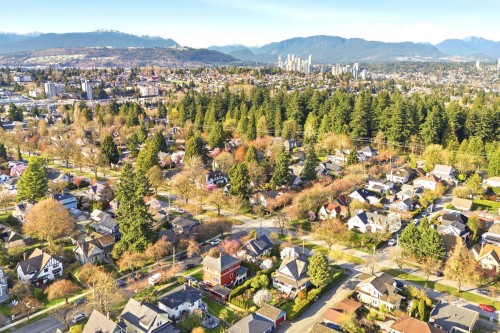 416 Second Street, New Westminster, BC 