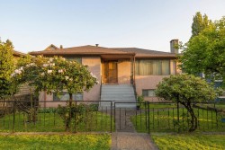 1955 Turner Street  Vancouver, BC V5L 1Z9