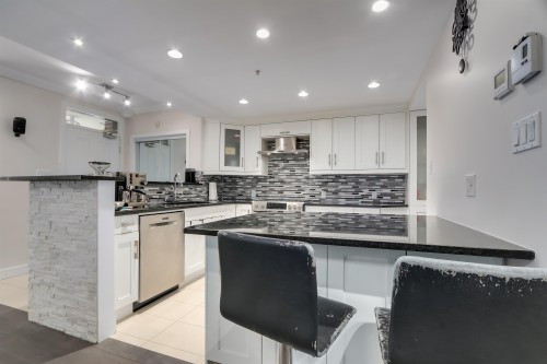 1405 7Th Avenue W, Vancouver, BC 
