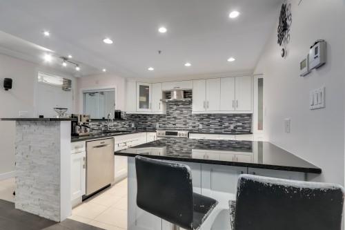 1405 7Th Avenue W, Vancouver, BC 
