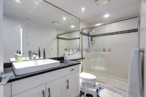 1405 7Th Avenue W, Vancouver, BC 