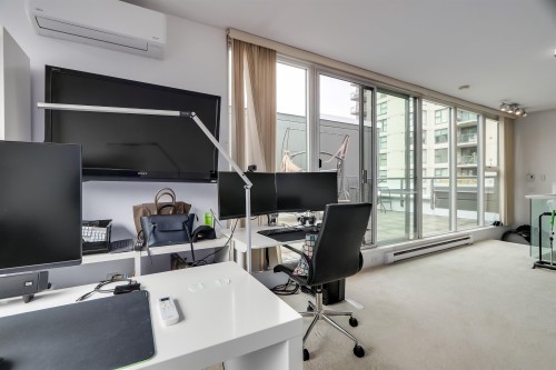 1405 7Th Avenue W, Vancouver, BC 