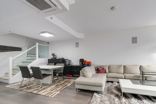 1405 7Th Avenue W, Vancouver, BC 