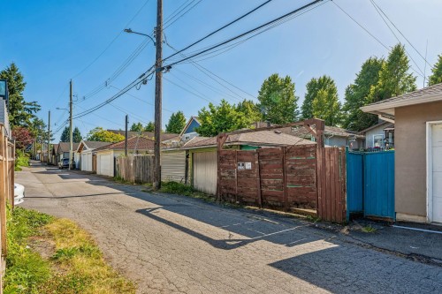 4412 Perry Street, Vancouver, BC 
