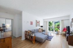 303-711 6th Street E Vancouver, BC V5T 1L7