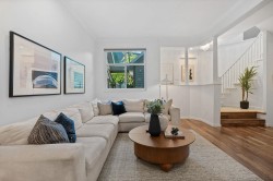 10-1 Aspenwood Drive  Port Moody, BC V3H 4X8
