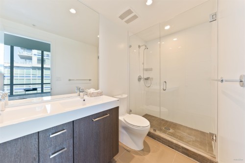 503-9080 University Crescent, Burnaby, BC 