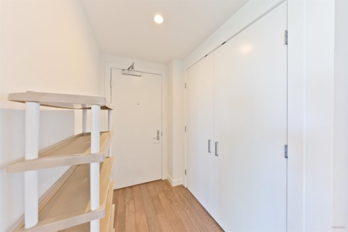 503-9080 University Crescent, Burnaby, BC 