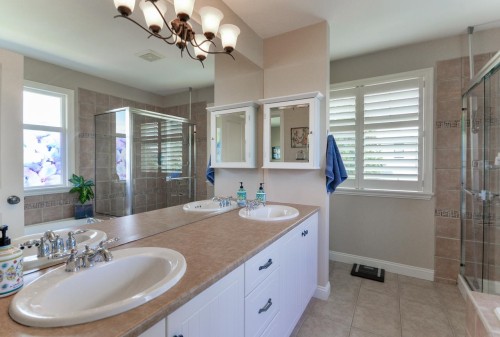 11780 2Nd Avenue, Richmond, BC 