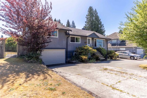 539 Schoolhouse Street, Coquitlam, BC 
