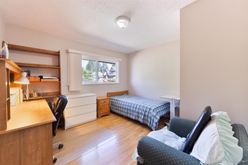 539 Schoolhouse Street, Coquitlam, BC 